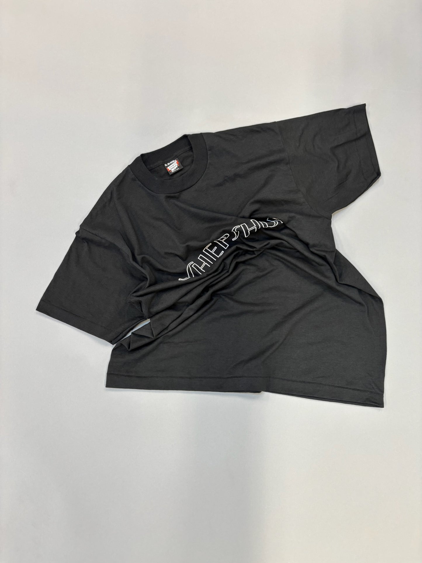 Black Shep Outline T-shirt Screenstar XL